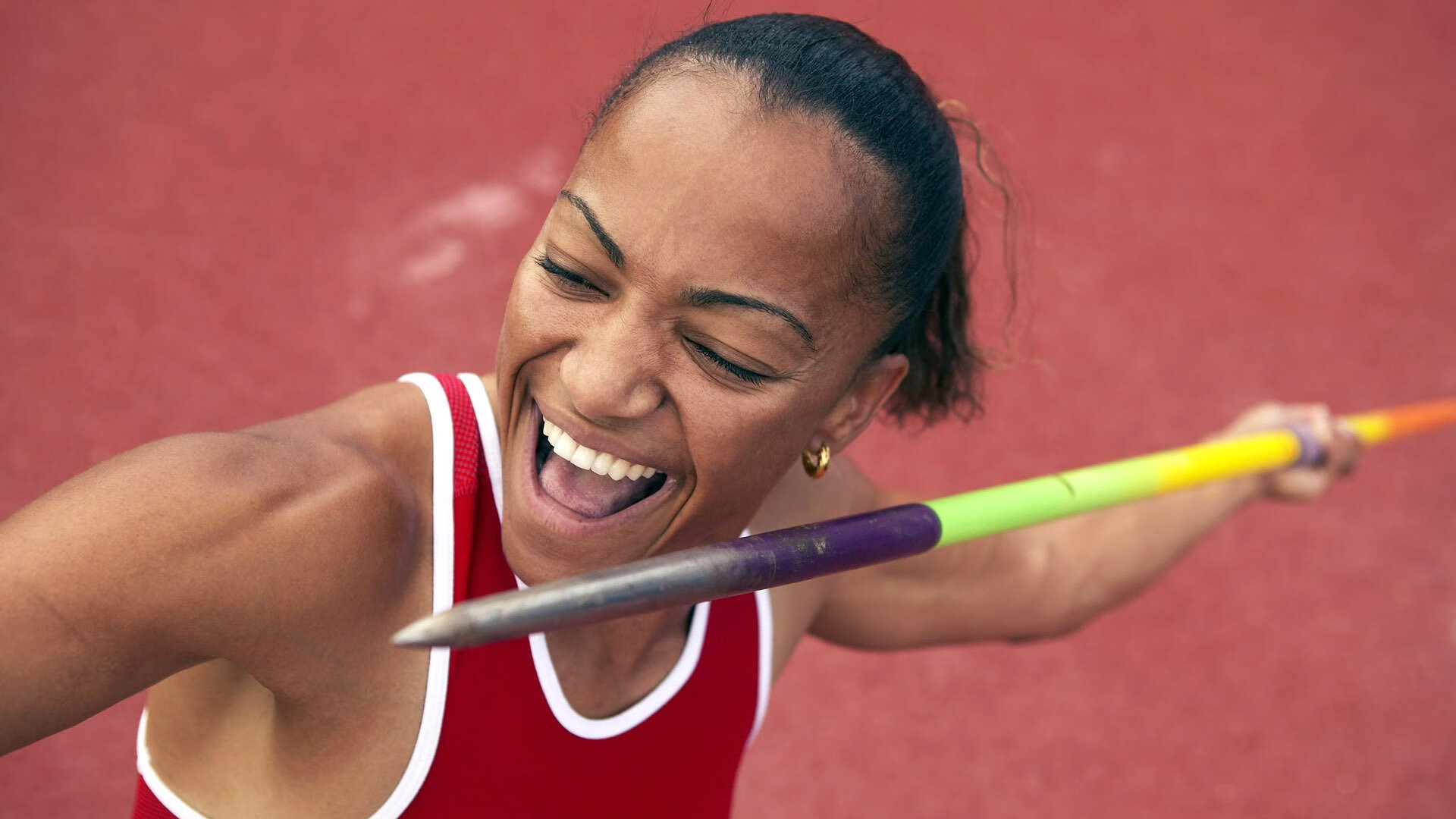 中国足球青训鼓励个体表现与团队合作并重，我国足球青训发展现状